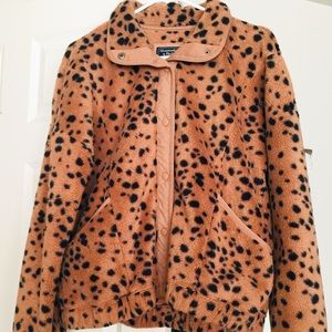 Women’s Abercrombie & Fitch Leopard fleece jacket.